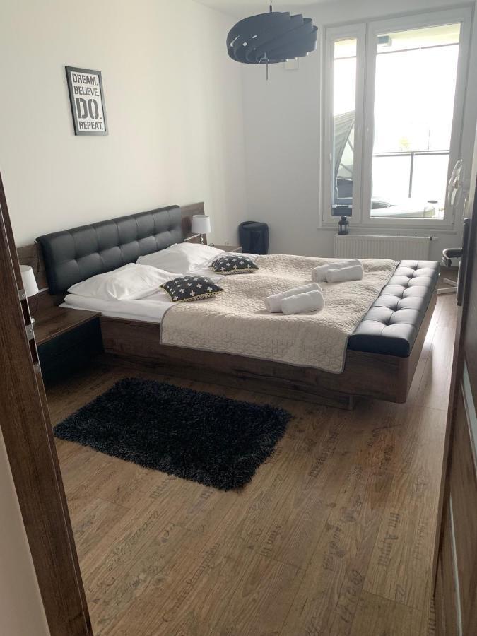Apartament Skyscrapper Z Widokiem Na Panorame Warszawy Varsó Kültér fotó