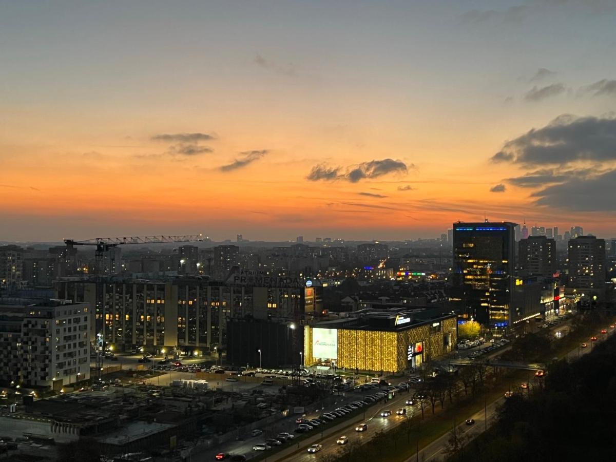Apartament Skyscrapper Z Widokiem Na Panorame Warszawy Varsó Kültér fotó